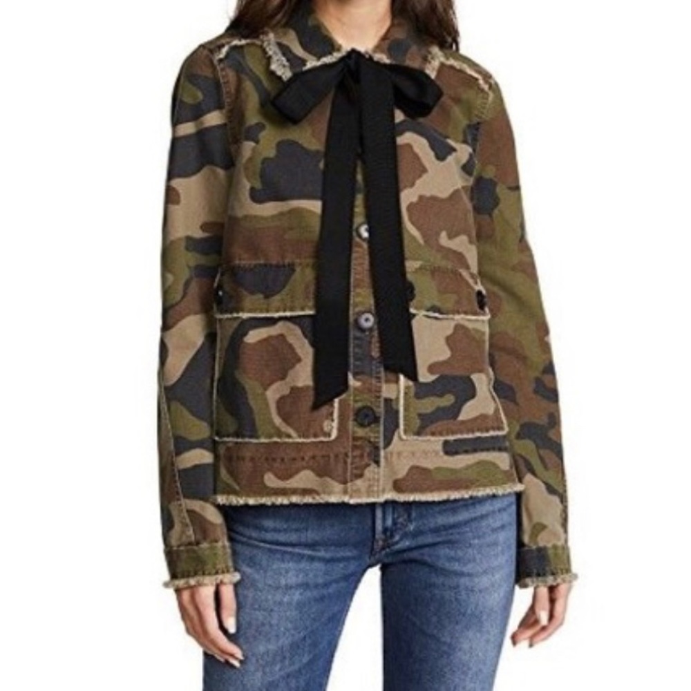 Veronica Beard Mercer camo jacket with detachable bow Sz M Excellent condition